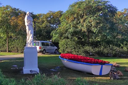Así es la nueva estatua del Parque de las Familias.