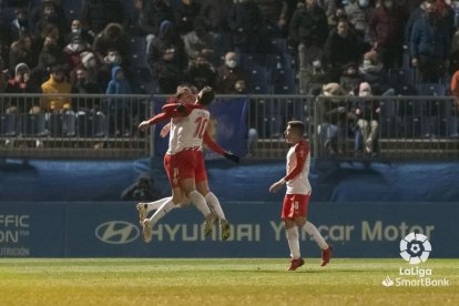 Celebración del gol de Juan Villar.
