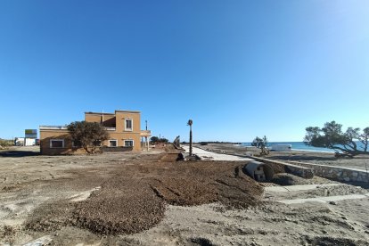 Vista actual de los trabajos en marcha de prolongación del paseo marítimo