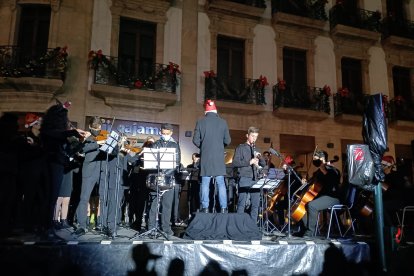 La Orquesta Joven de Almería (OJAL) ha interpretado villancicos.
