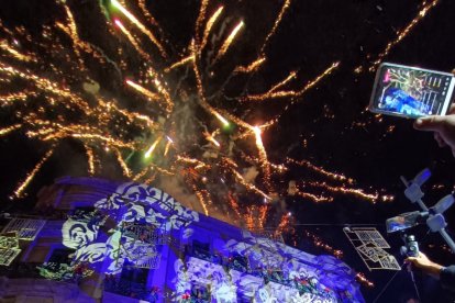 Música de la OJAL como banda sonora del espectáculo de luz.