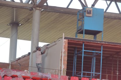 La torre para las cámaras es obligatoria en el Mediterráneo.