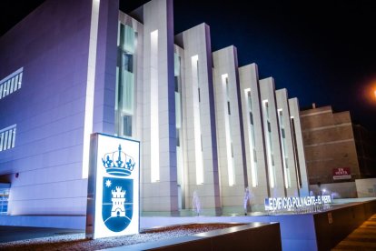 Inauguración del Edificio Polivalente en el Puerto de Roquetas de Mar.