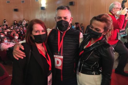 Carmen Vidal, Indalecio Gutiérrez y Paqui Iglesias.