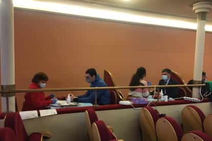 Miguel Cazorla, de Ciudadanos, entre los donantes.