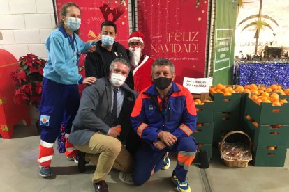 Personal del distrito Almería con el delegado, Juan de la Cruz Belmonte.