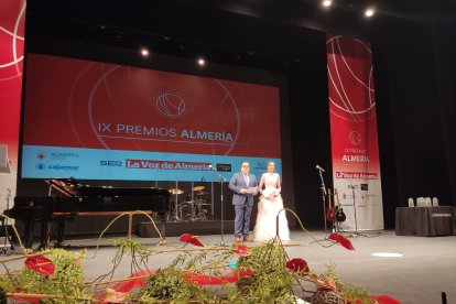 Alfredo Casas y Ana Márquez, conductores de la gala de los IX Premios Almería.