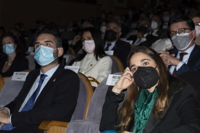 Fernández-Pacheco y Laura Martínez, en el Maestro Padilla.