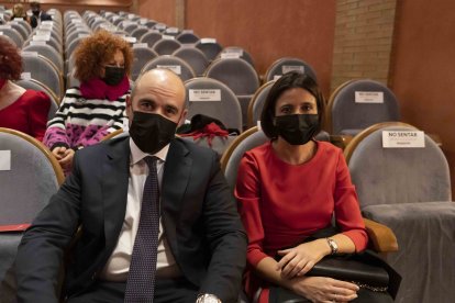 Juan José Díaz Balaguer, director general de Grupo Control, en compañía de su mujer.