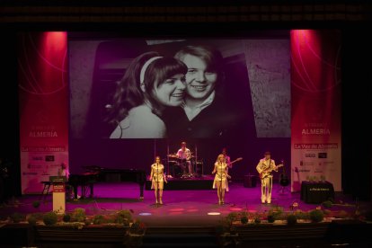 Actuación en homenaje a Abba.