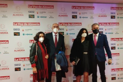 Representantes del Instituto Balmis.