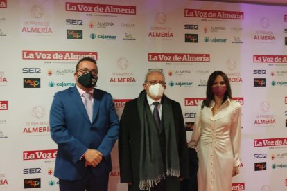 Olivier Martínez, Antonio Bonilla y Vanesa Lidueña.