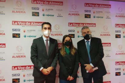 Joaquín Pérez de la Blanca, Laura Martínez y Juan Fernández-Aguilar.