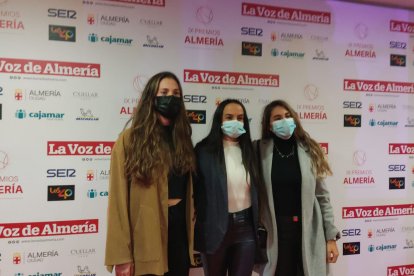 Violeta González, Patri Conejero y Sara Hernández.