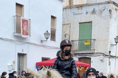Paseos a caballo por el pueblo.