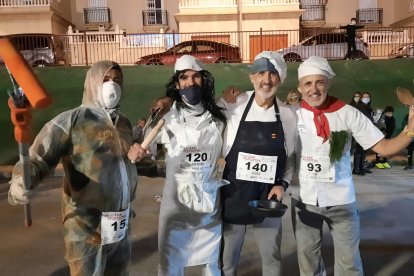 Algunos de los disfraces premiados.