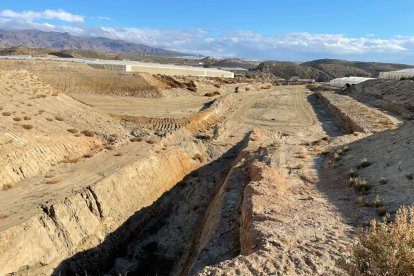 Níjar-Río Andarax, en obras.