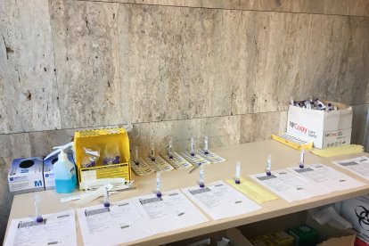 Aluvión de PCR tras el estallido de la sexta ola.