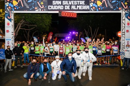 Foto de familia antes de la salida.