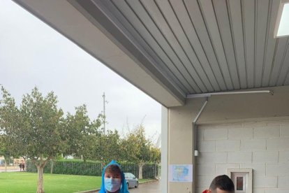 Tampoco se paro bajo la lluvia.