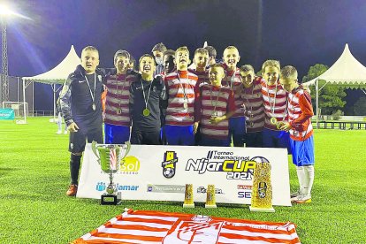 La cantera nazarí se impuso en alevín de primer año.