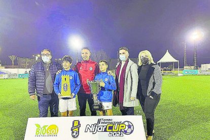 El Poli El Ejdo se llevó el trofeo en alevín de segundo año.