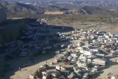 Desde Nochevieja continúan llegando personas a la celebración.