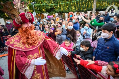 El Rey Gaspar, ante el Ayuntamiento.