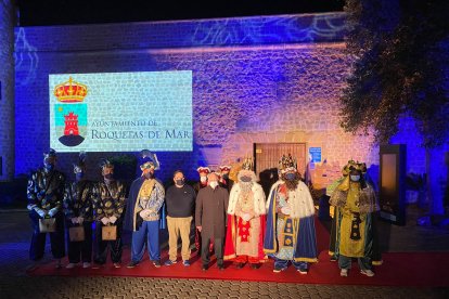 La Cabalgata de los Reyes Magos por las calles de Roquetas de Mar.