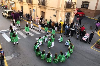 Parte del desfile de los Reyes Magos en Tabernas.