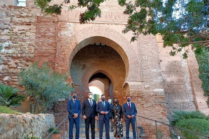 Juan Marín, Ramón Fernández-Pacheco, Juanma Moreno, Marta Bosquet y Javier Aureliano García.