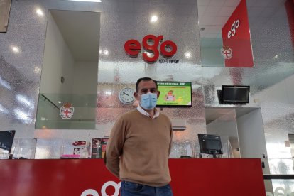 En la recepción por donde pasan todos los días miles de almerienses.