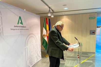 El delegado de Empleo, Formación, Trabajo Autónomo, Transformación Económica, Industria, Conocimiento y Universidades, Emilio Ortiz.