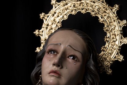 Primer plano de Santa María Magdalena.