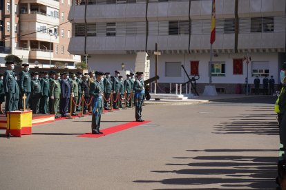 El teniente coronel Herrera y el coronel Montero en la toma de mando