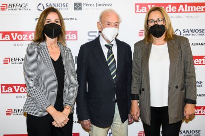 Yolanda Callejón, Manuel Sánchez y Esperanza Pérez.