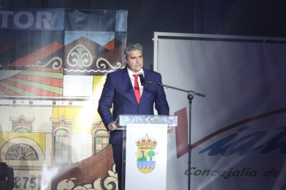 Manuel Jesús Flores, alcalde de Viator, expresó el orgullo de todos los ciudadanos por la designación y agradeció el trabajo realizado por asociaciones, federaciones y particulares.