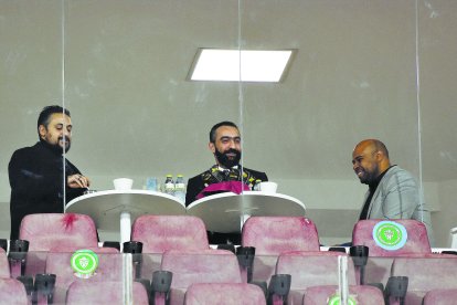 Mohamed El Assy, en el centro de la imagen.