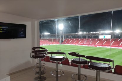 Palco para familiares de futbolistas.