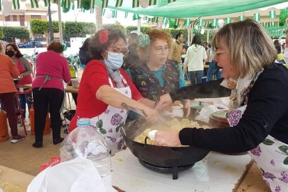 Gran jornada de convivencia en Antas.