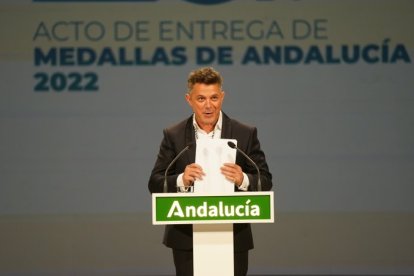 Toma la palabra Alejandro Sanz.