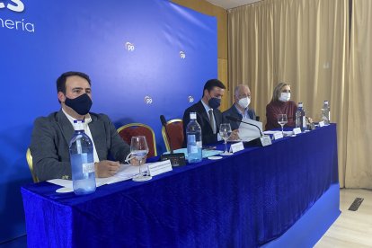 Giménez, García, Amat y Sánchez Torregrosa.