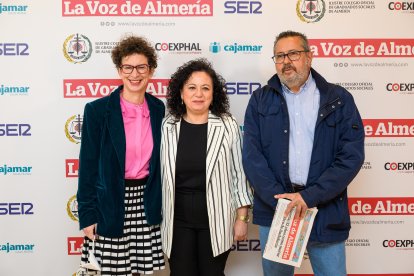 Ana Belén López, María del Mar Ayala y Antonio Valdivieso.