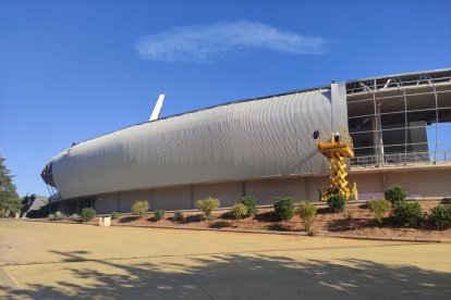 Los operarios trabajando a primera hora del miércoles.