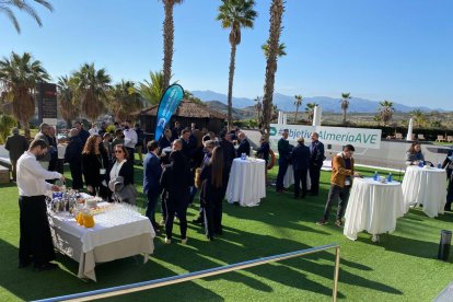 Desayuno en los jardines del Hotel Valle del Este.