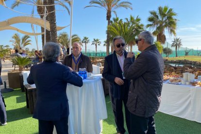 En la foto, entre otros, Enrique Martínez Leyva y Miguel Uribe.