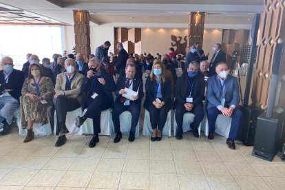 Todo preparado para el inicio del acto.