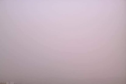 Tabernas cubierta por el polvo (Ayuntamiento de Tabernas).