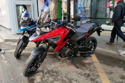 Exposición de vehículos por parte de Grupo Playcar.