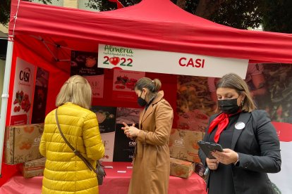 Casi, presente en el Día del Tomate.